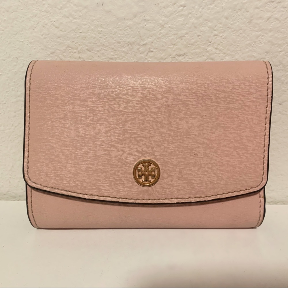 Tory Burch Robinson Trifold Wallet, Light Pink